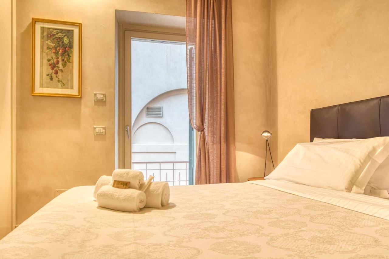 Apartmentsarena - Suite Mercatorum - Piazza Erbe Verona Eksteriør billede